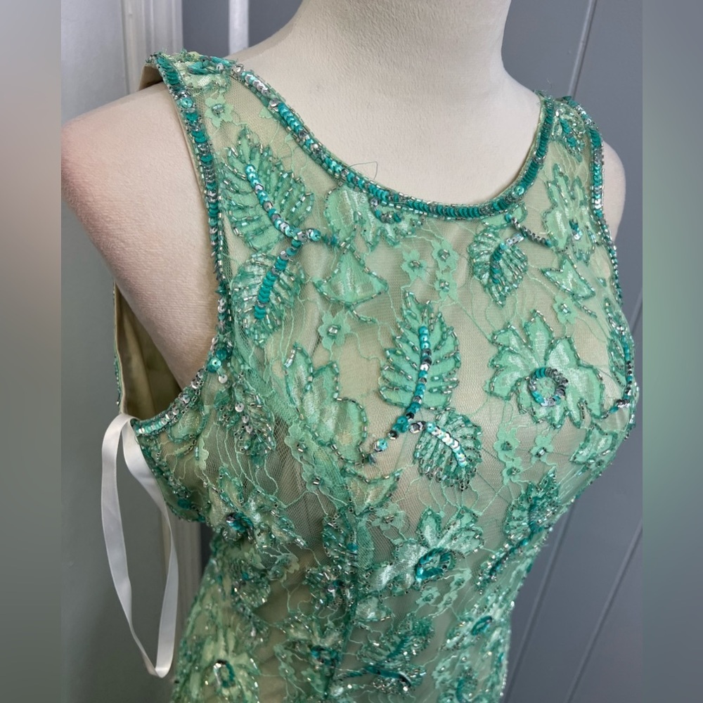 Prom dress - Picture 5 of 5